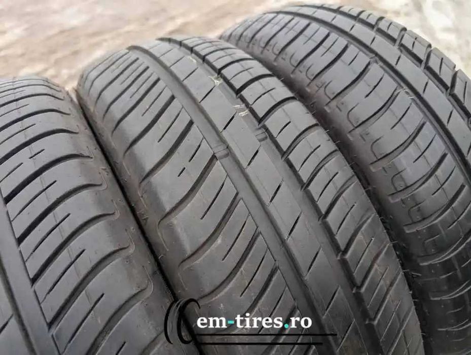 SET 4 Anvelope Vara 175/70 R14 DUNLOP Street Response 2 84T