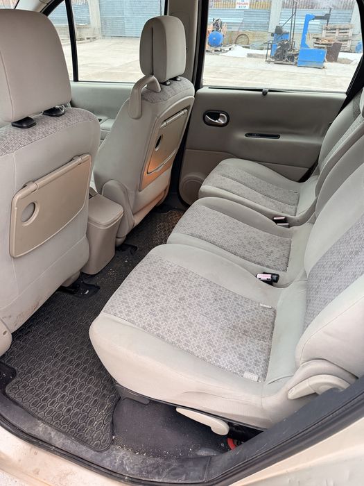 Renault megane scenic 1.5dci 7 locuri