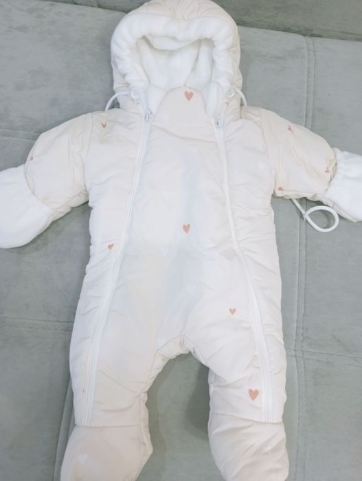 Продам детский комбинезон и кокон