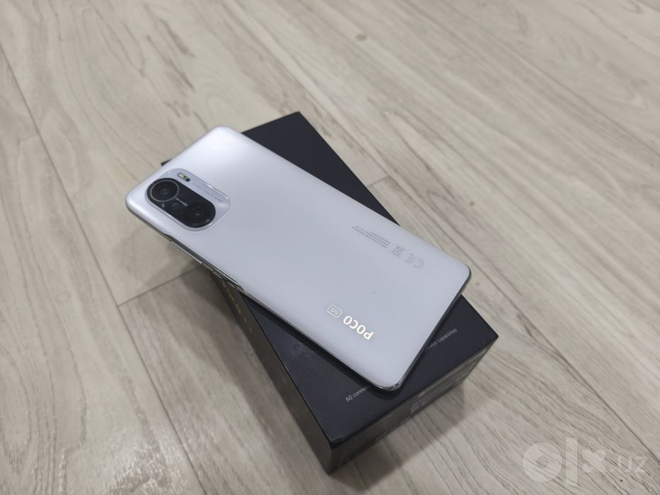 Poco F3 8/256 Arctic white