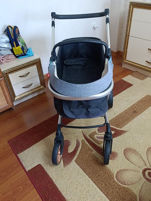 Балалар коляскасы. Детская коляска.