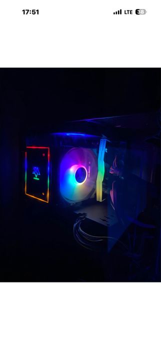 i5-12400f | gtx1660super | 16gb ram | 768 gb ssd | 27" 180Hz IPS KOMLE