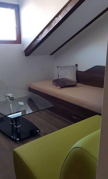 Дава се под наем Едностаен апартамент в Пловдив, Център - 30 кв.м за 367.2 € - Снимка #1