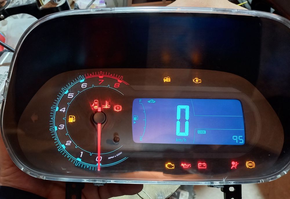 Шевроле кобальт щиток прибор