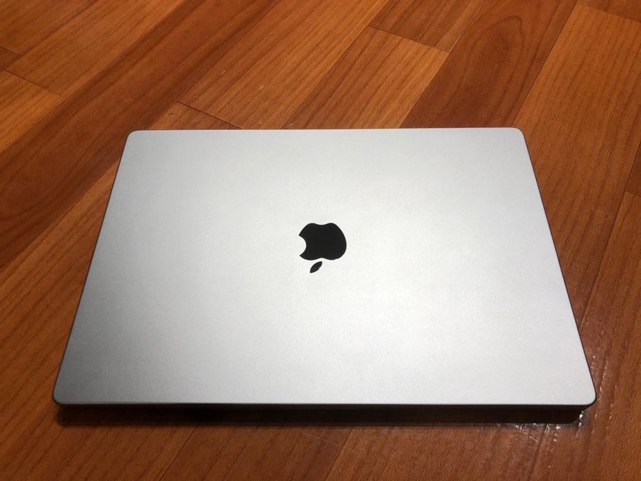 MacBook Pro 16 m2pro 16/512 (5 циклов)
