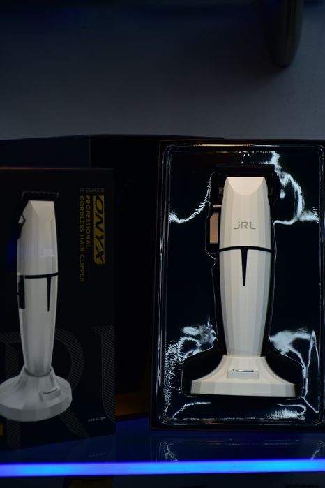 Mașină de tuns Onyx 2020C Alb NOU! Nefolosit!