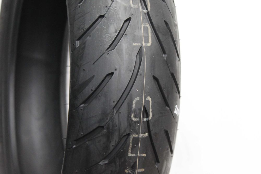 130/70-16 Dunlop GPR 300F