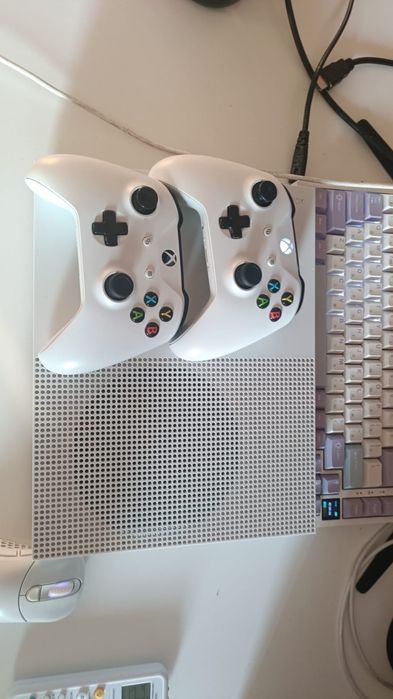 Xbox One S 1Тб ssd