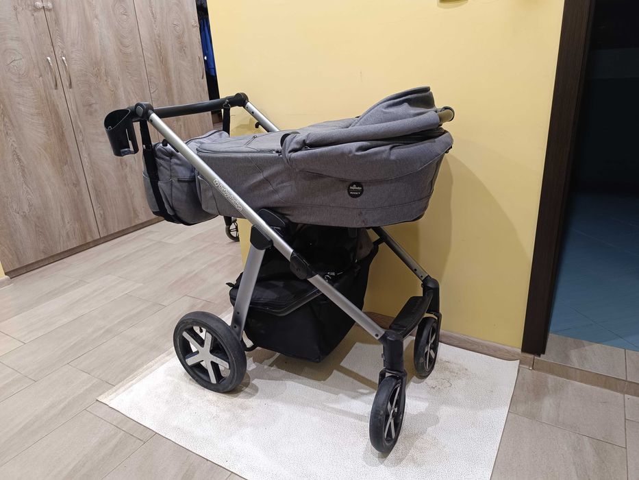 Бебешка количка Baby Design Husky 2020