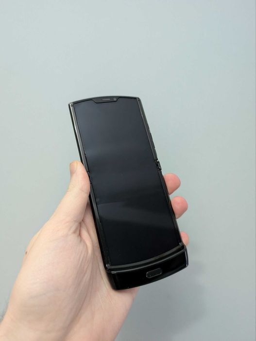 Motorola Razr 2020 [128 GB] срочно