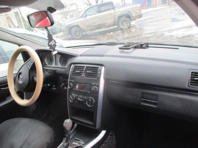 Plansa bord completa kit airbag Mercedes B 180 B200 an 2006-2012