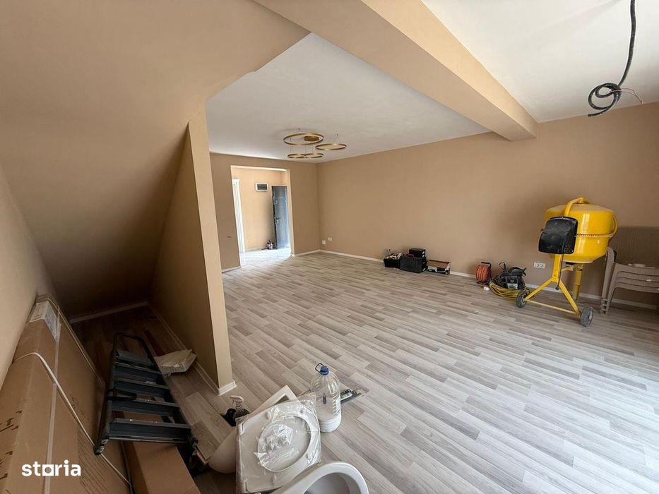 Casă individuală de vânzare – 4 camere, 120 mp, teren 250 mp