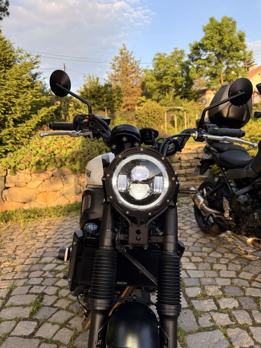 Yamaha XSR700 - Cafe Racer