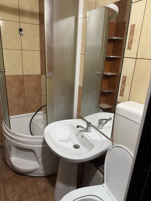 Inchiriez apartament 2 camere Codlea