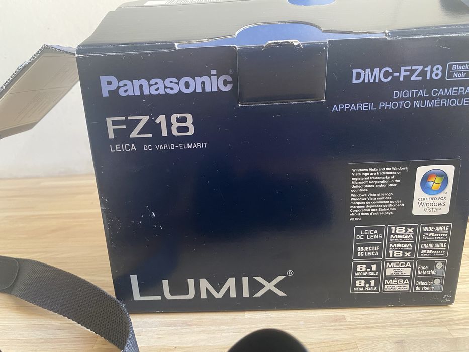 Aparat Panasonic Lumix FZ18 Vechi