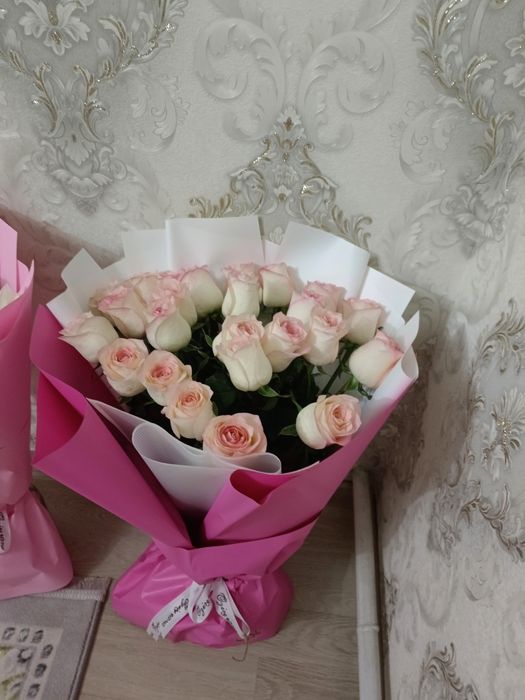 Букет сатылады 2 букет 25 к