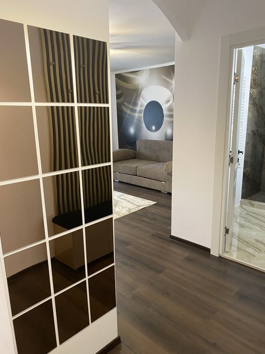 Inchiriez garsoniera