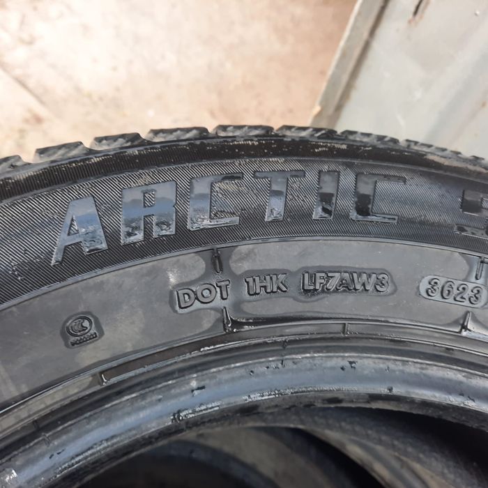 Шины зимние б/у продам