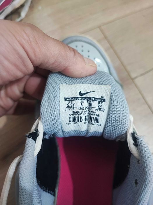 Оригинални маратонки NiKE