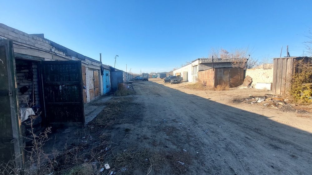 Гараж район 35-342-ост Шугаева