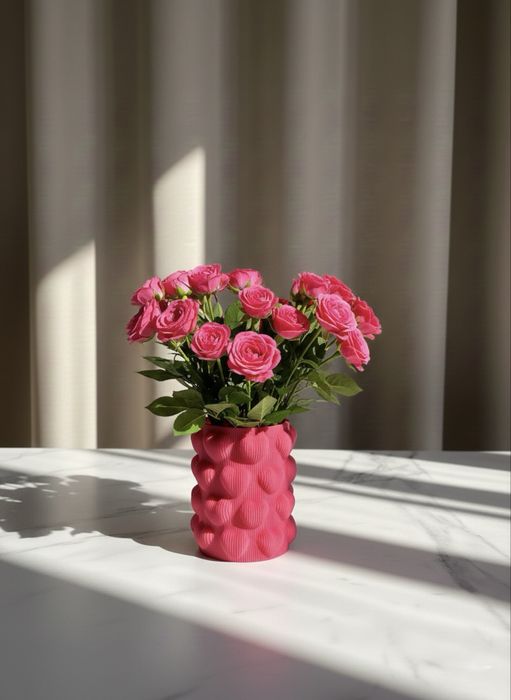 Vaza decorativa rosie cu inimioare 14.5cm - Valentine's Day 8 Martie