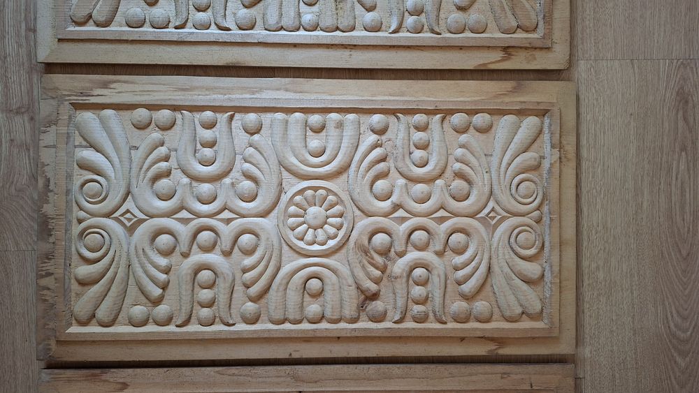 Дърворезба, табли