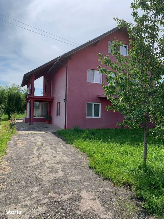 Urleta - vând casa/teren 1000mp  - 290000 Euro