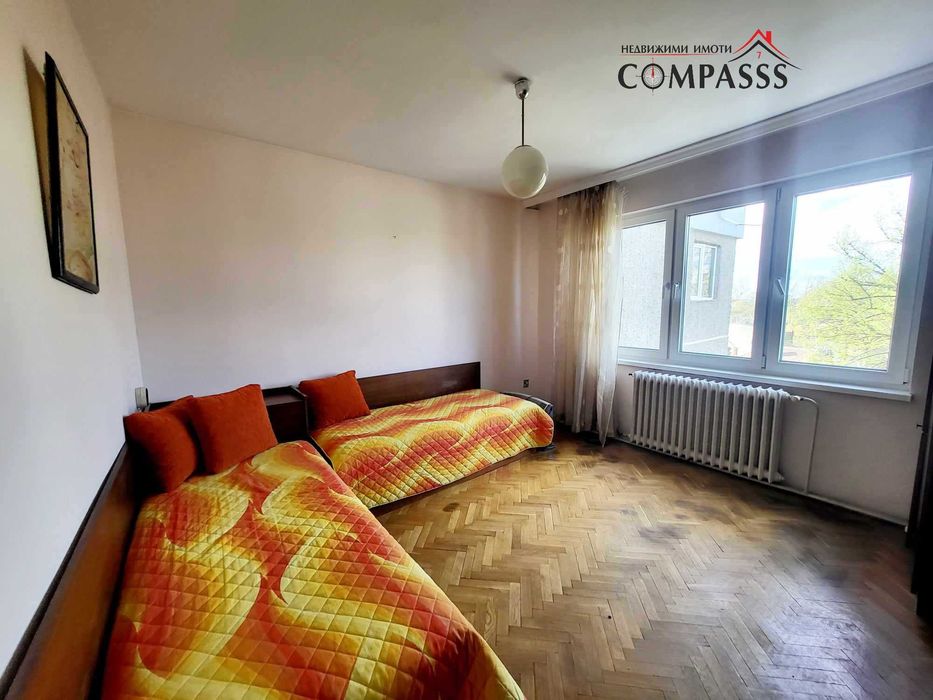 Продава се Многостаен апартамент в Добрич, Център - 120 кв.м за 892 €/кв.м - Снимка #9