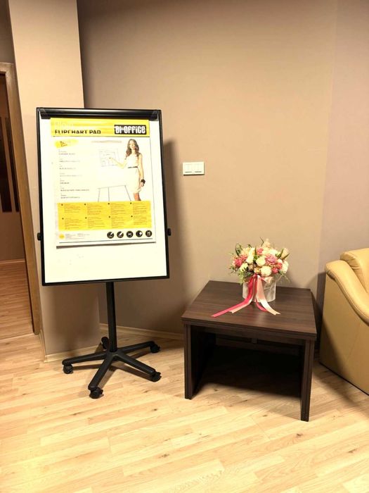 Дава се под наем Офис в Пловдив, Център - 93 кв.м за 657.9 € - Снимка #3