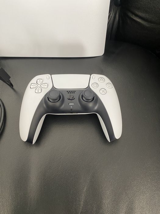 Sony PlayStation 5 Slim Digital / 825GB + 1 controller / White