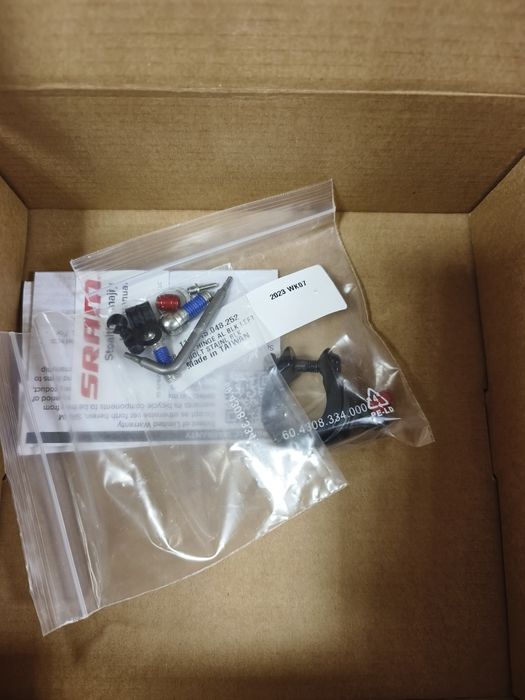 НОВИ Sram Level Bronze Stealth 4 Piston спирачки за велосипед 2023