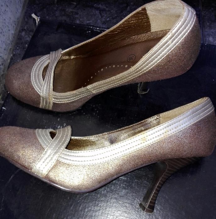 Официални обувки