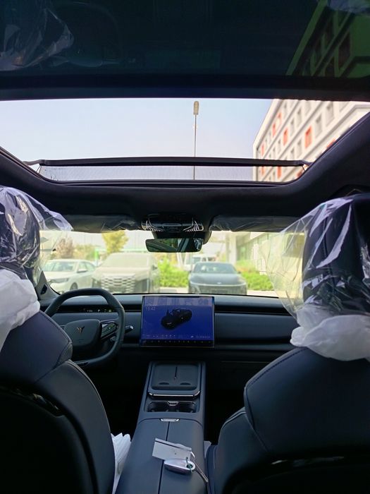 Voyah Courage eng full pazitsiya ekektro nalichida tayyor