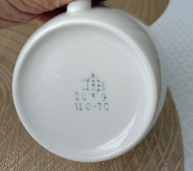 Продам советские кружки для чая