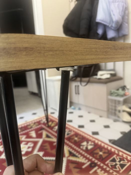 Продаю кухонный стол