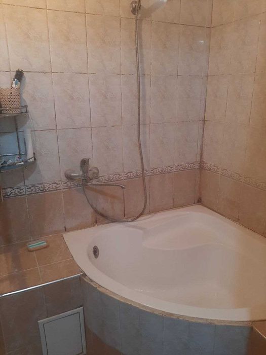 Срочно уй сотилади