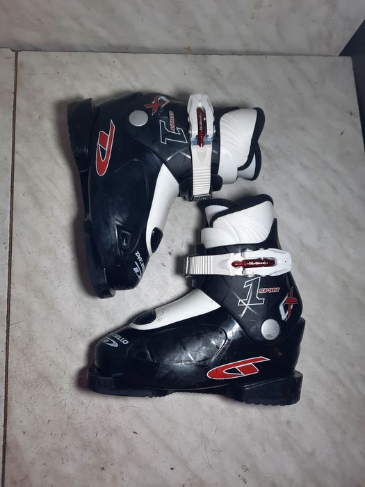 Clapari ski schi Dalbello copii mondo 18,5  corespunde mărimii 28