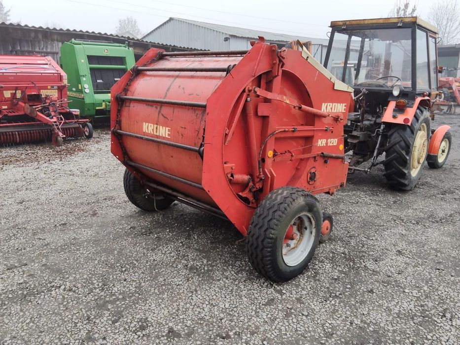 Presa de balotat rotunda Krone Kr 120
