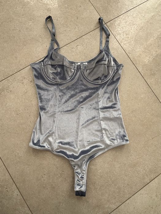 Боди guess размер S, ново с етикет icy blue