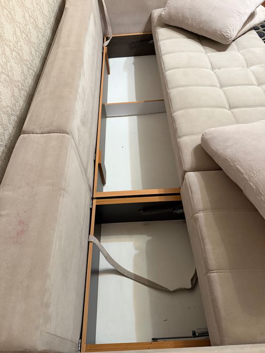 Диван продам б/у