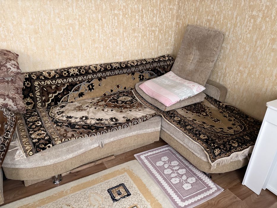 Продам Диван самовывоз