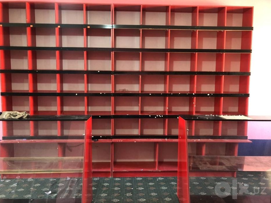 Продается мебели для магазина