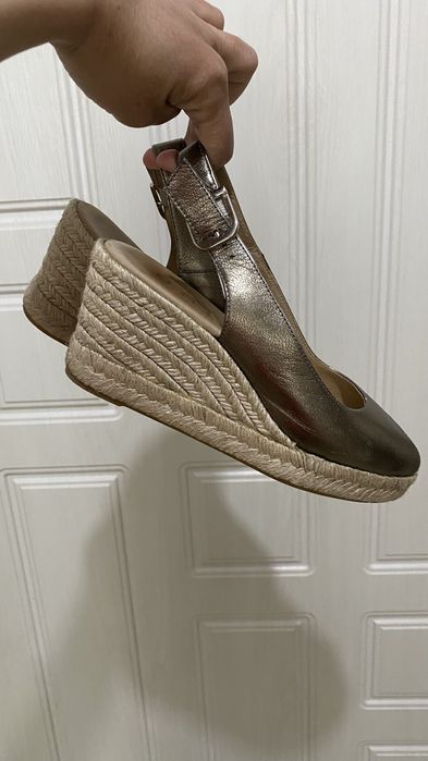 Шикарные босоножки испания