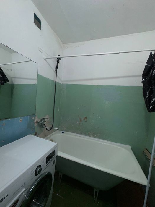 Продам 2 комнатную квартиру