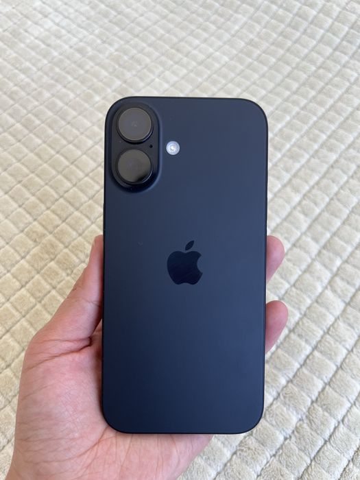 Iphone 16 128гб емкость 98%