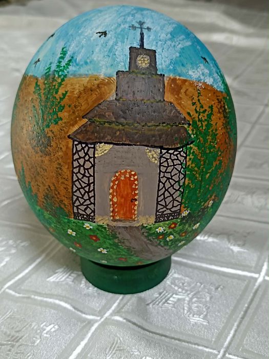 Ouă de Strut pictate manual – ideale pentru Paște