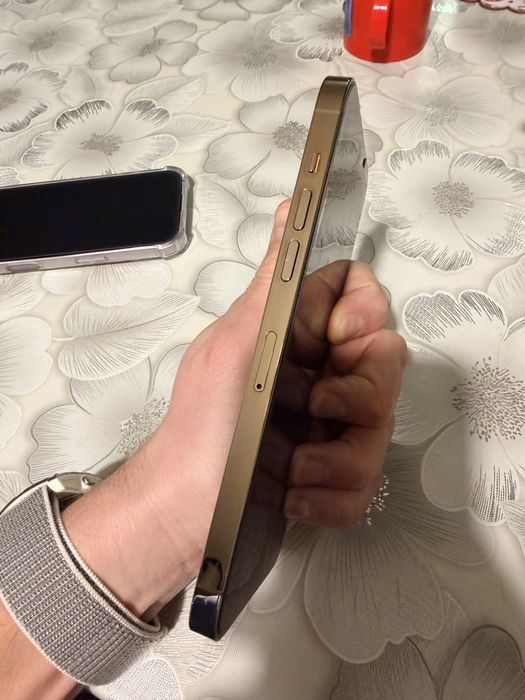 Iphone 14 Pro max 256 - GOLD Перфектно състояние