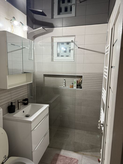 Apartament 2 camere de inchiriat