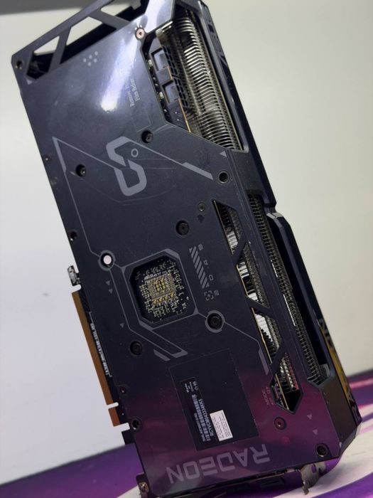 ASUS Dual AMD Radeon RX 7800 XT 16G