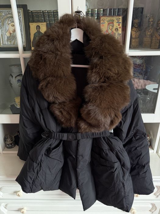 Geaca cu guler de blana naturala